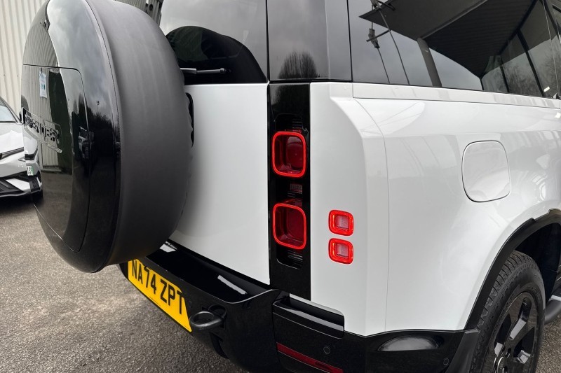 Used Land Rover Defender 2024 for sale - 77375917: Photo 50