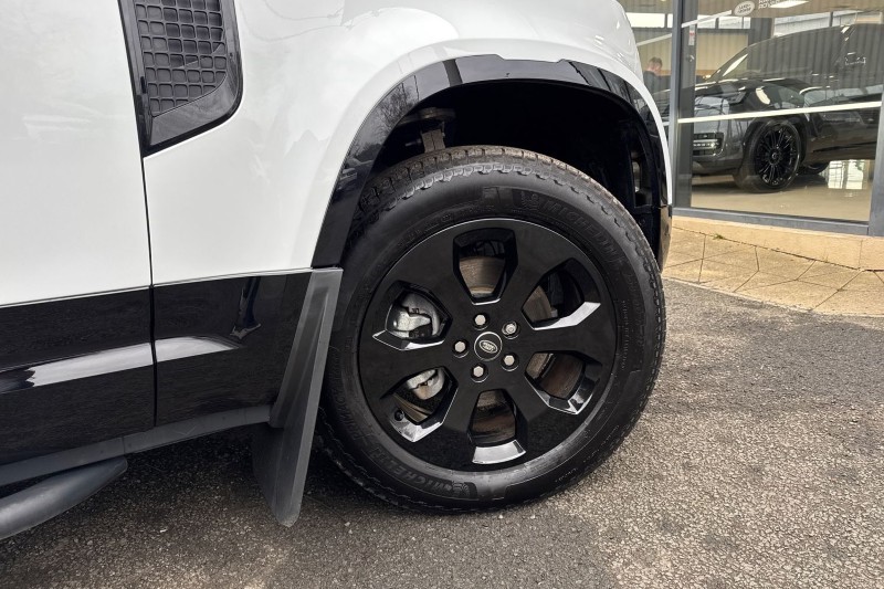 Used Land Rover Defender 2024 for sale - 77375917: Photo 52