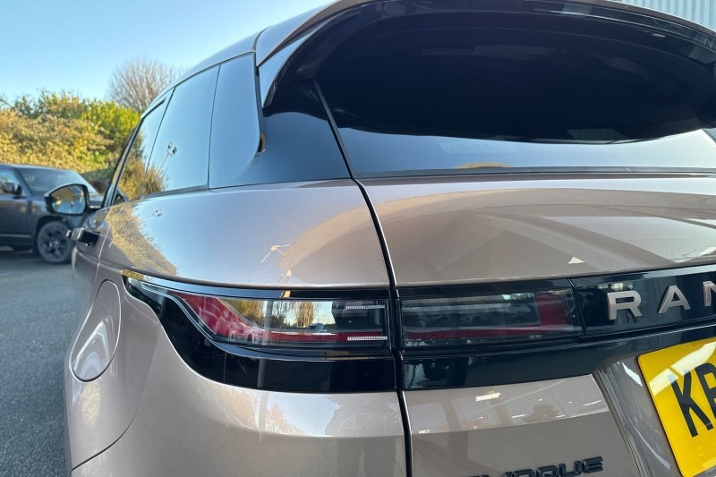 Used Land Rover Range Rover Evoque 2024 for sale - 76982239: Photo 19