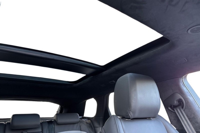 Used Land Rover Range Rover Evoque 2024 for sale - 76982239: Photo 21