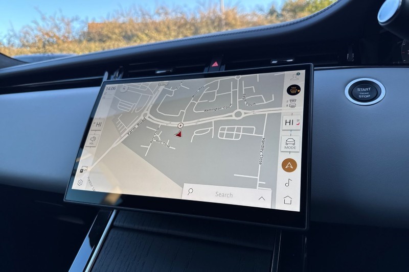 Used Land Rover Range Rover Evoque 2024 for sale - 76982239: Photo 31