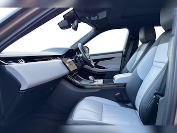 Used Land Rover Range Rover Evoque 2024 for sale - 76982239: Photo