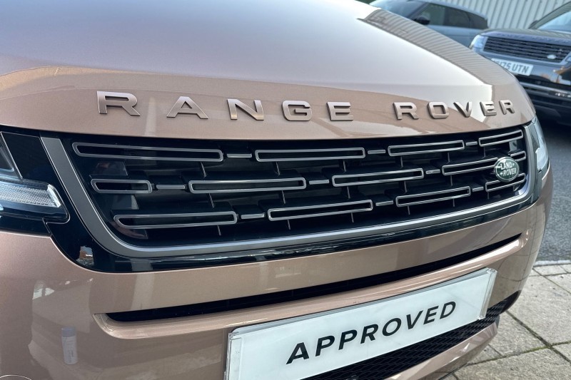 Used Land Rover Range Rover Evoque 2024 for sale - 76982239: Photo 46