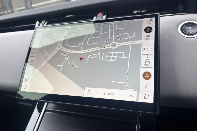 Used Land Rover Range Rover Evoque 2025 for sale - 78190442: Photo 32