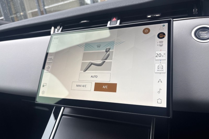 Used Land Rover Range Rover Evoque 2025 for sale - 78190442: Photo 35