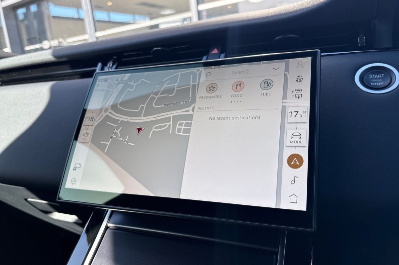 Used Land Rover Range Rover Evoque 2025 for sale - 77732678: Photo 11