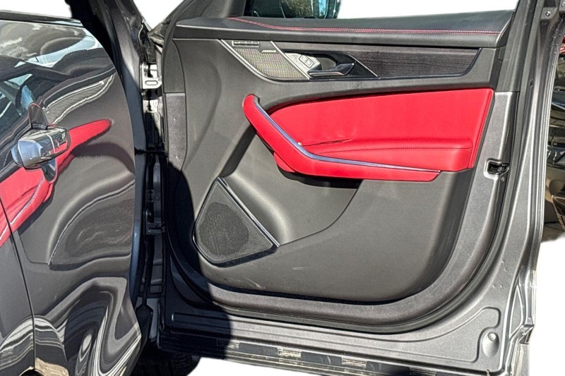 Used Jaguar F-Pace 2022 for sale - 77819276: Photo 22