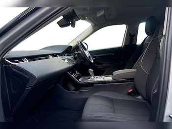 Used Land Rover Range Rover Evoque 2022 for sale - 76982345: Photo