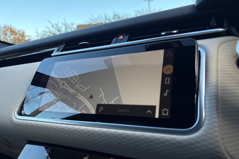 Used Land Rover Range Rover Velar 2022 for sale - 77159180: Photo 32