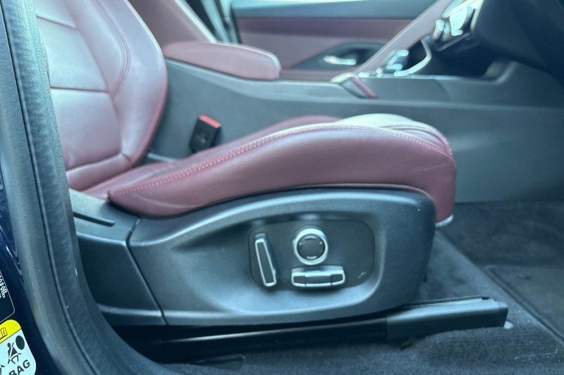 Used Jaguar E-Pace 2021 for sale - 76981465: Photo 25