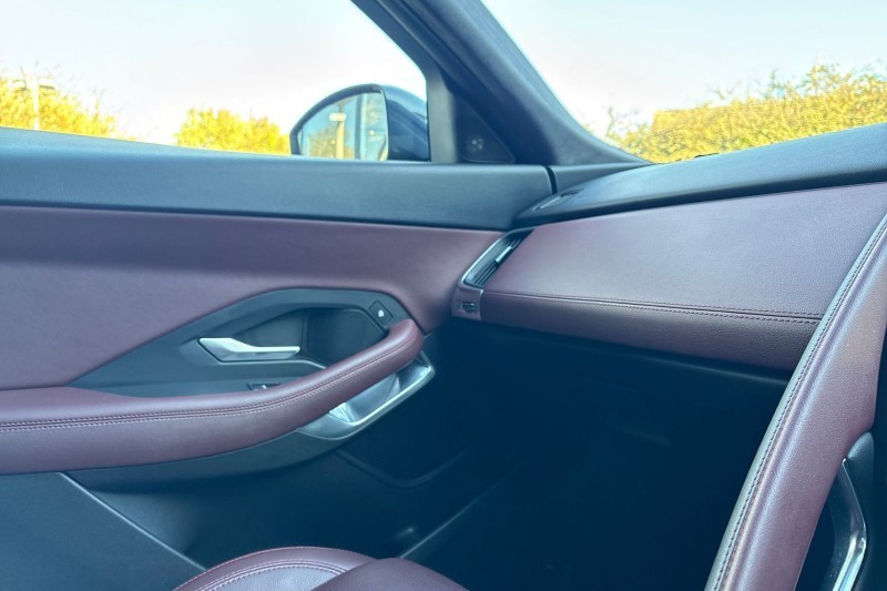 Used Jaguar E-Pace 2021 for sale - 76981465: Photo 39