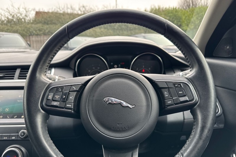 Used Jaguar E-Pace 2019 for sale - 77545392: Photo 27