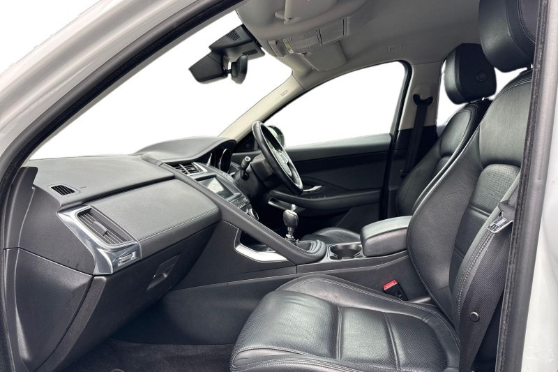 Used Jaguar E-Pace 2019 for sale - 77545392: Photo 3