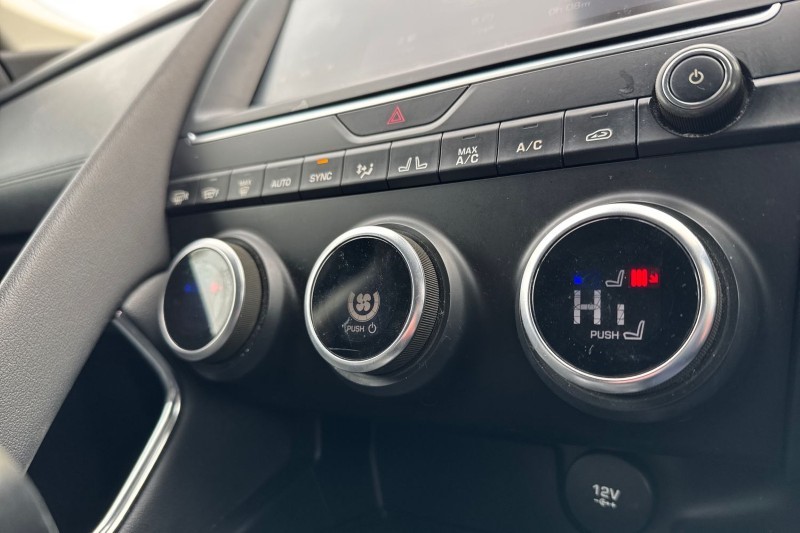 Used Jaguar E-Pace 2019 for sale - 77545392: Photo 36