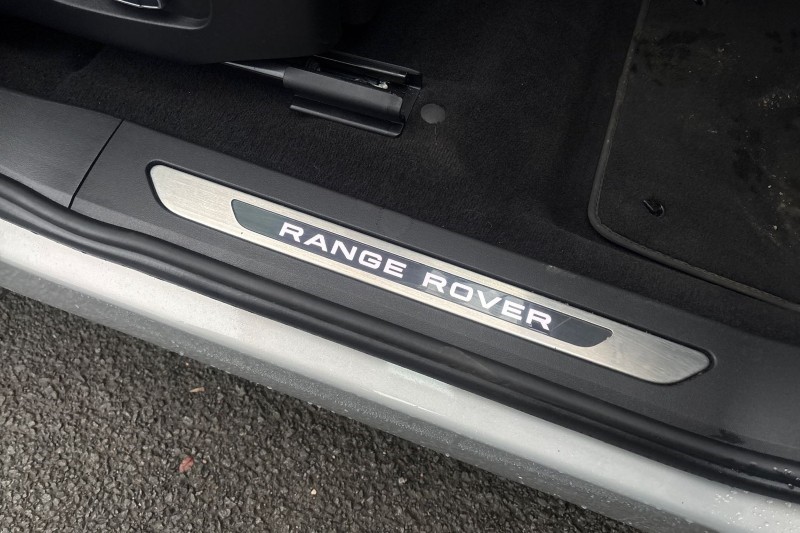 Used Land Rover Range Rover Evoque 2021 for sale - 77403542: Photo 42