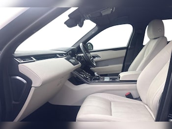Used Land Rover Range Rover Velar 2022 for sale - 77336059: Photo