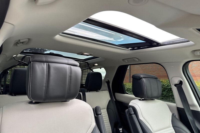 Used Land Rover Discovery 2025 for sale - 77830047: Photo 74