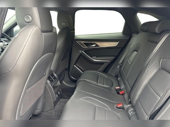 Used Jaguar F-Pace 2024 for sale - 79219530: Photo