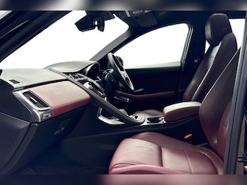 Used Jaguar E-Pace 2023 for sale - 79057311: Photo