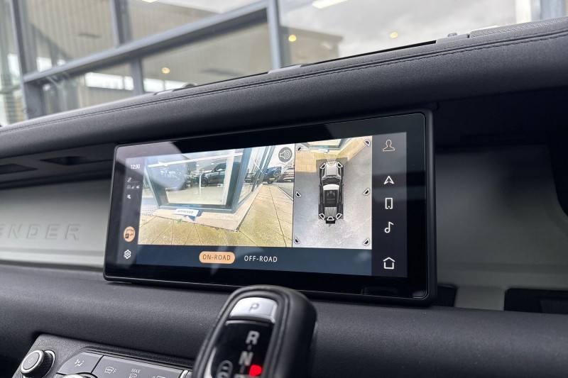 Used Land Rover Defender 2021 for sale - 77220412: Photo 12