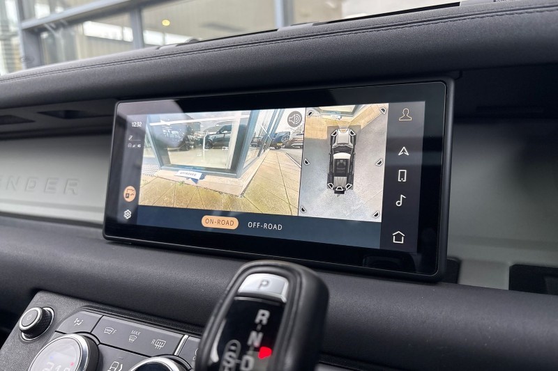 Used Land Rover Defender 2021 for sale - 77220412: Photo 33