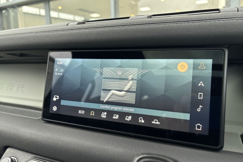 Used Land Rover Defender 2021 for sale - 77220412: Photo 36