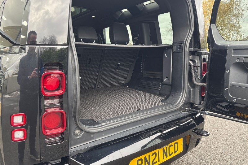 Used Land Rover Defender 2021 for sale - 77220412: Photo 43
