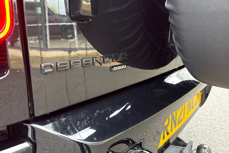 Used Land Rover Defender 2021 for sale - 77220412: Photo 50