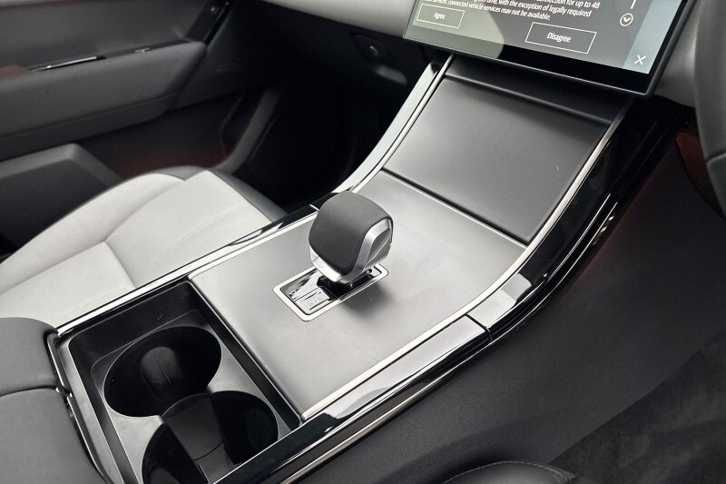 Used Land Rover Range Rover Velar 2025 for sale - 77449923: Photo 13