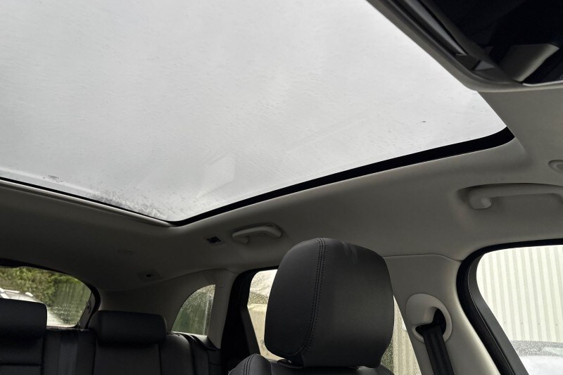 Used Land Rover Range Rover Velar 2025 for sale - 77449923: Photo 21