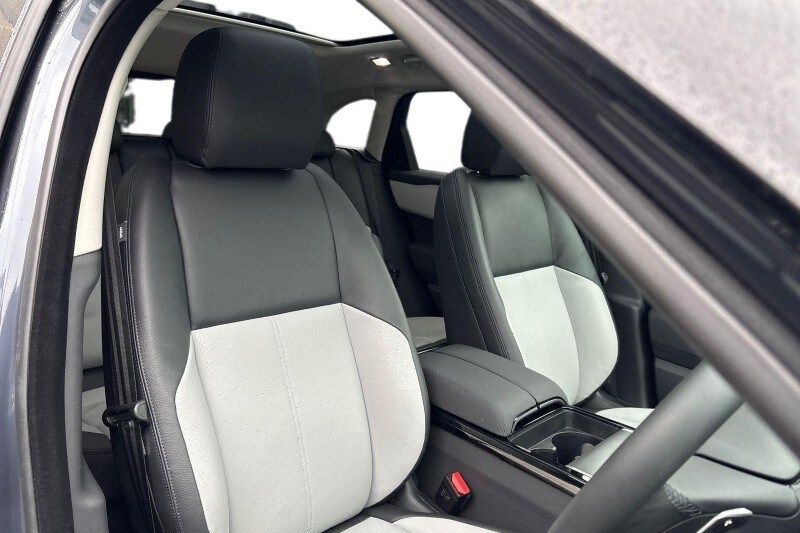 Used Land Rover Range Rover Velar 2025 for sale - 77449923: Photo 26