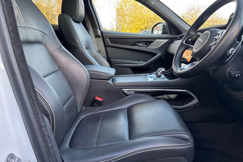 Used Jaguar F-Pace 2022 for sale - 76981351: Photo 25