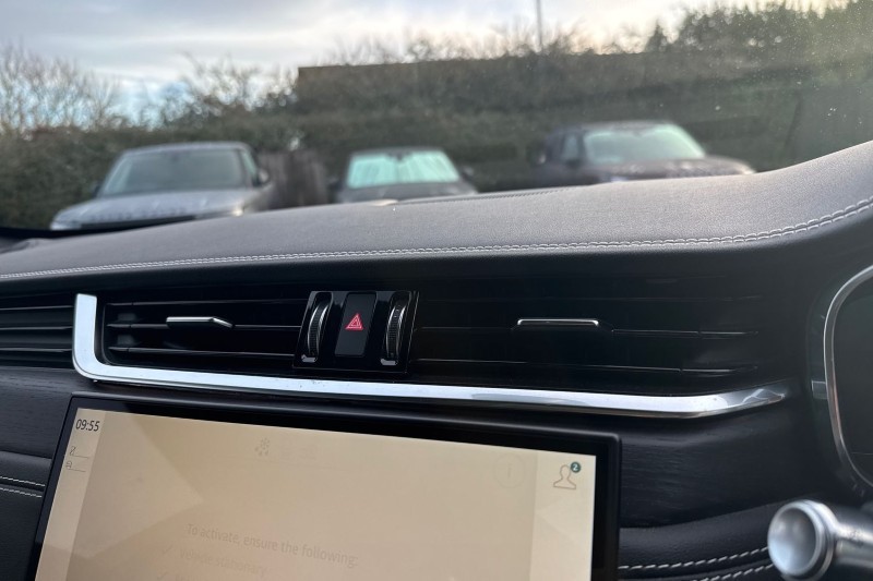 Used Jaguar F-Pace 2022 for sale - 76981351: Photo 37