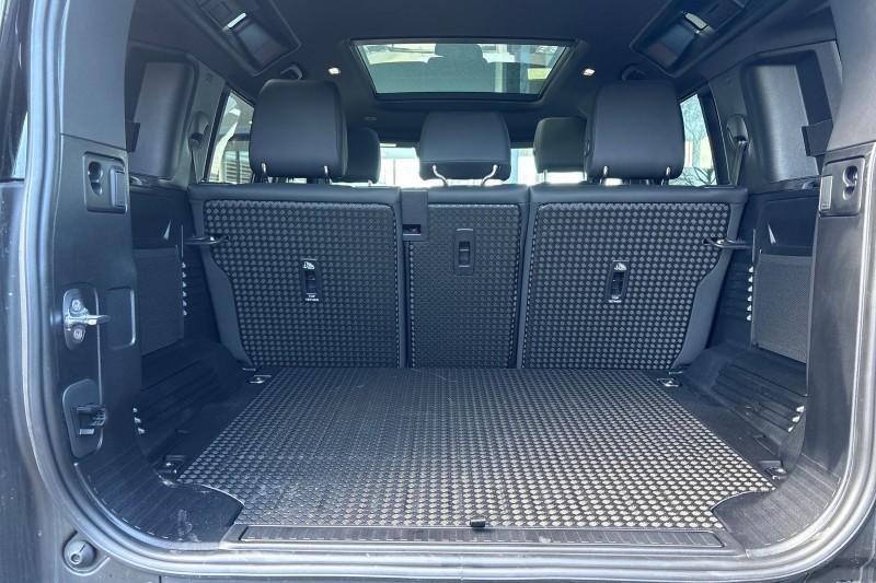 Used Land Rover Defender 2025 for sale - 77965426: Photo 10