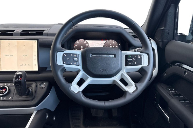 Used Land Rover Defender 2025 for sale - 77965426: Photo 15