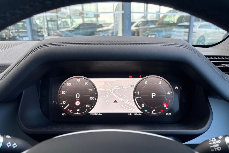 Used Land Rover Defender 2025 for sale - 77965426: Photo 16