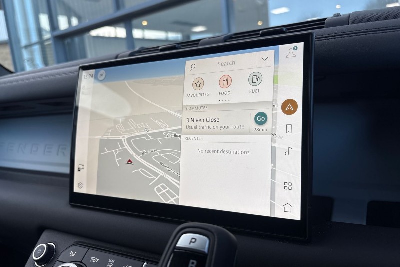 Used Land Rover Defender 2025 for sale - 77965426: Photo 31