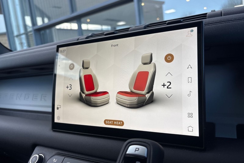 Used Land Rover Defender 2025 for sale - 77965426: Photo 36