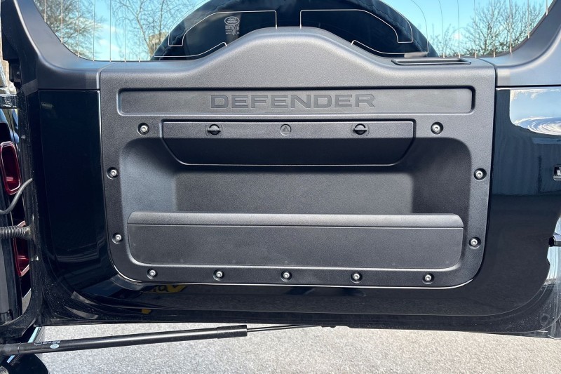 Used Land Rover Defender 2025 for sale - 77965426: Photo 43