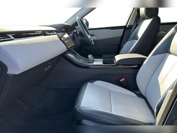 Used Land Rover Range Rover Velar 2025 for sale - 76981489: Photo