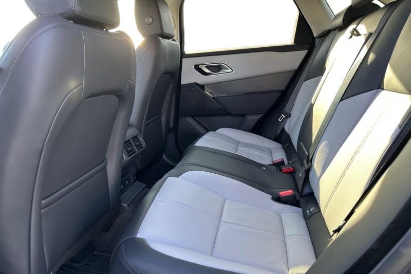 Used Land Rover Range Rover Velar 2025 for sale - 76981489: Photo 4