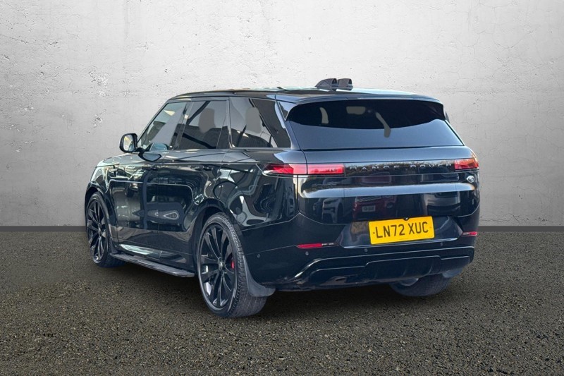 Used Land Rover Range Rover Sport 2022 for sale - 77961843: Photo 2