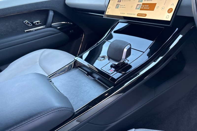 Used Land Rover Range Rover Sport 2024 for sale - 77930969: Photo 13