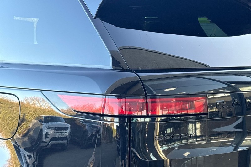 Used Land Rover Range Rover Sport 2024 for sale - 77930969: Photo 19