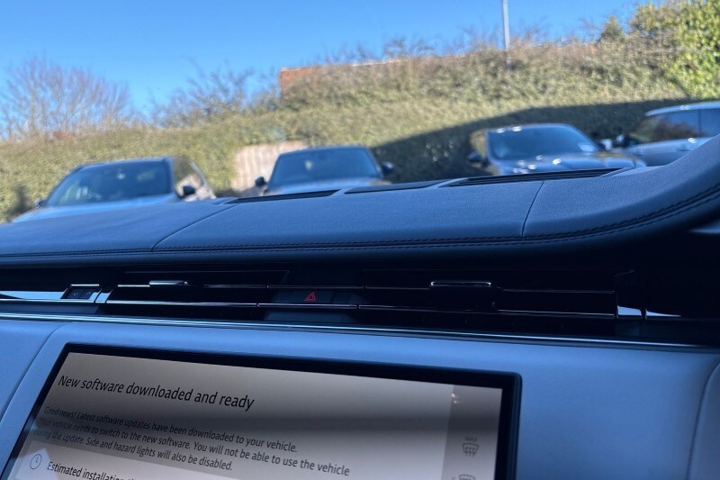 Used Land Rover Range Rover Sport 2024 for sale - 77930969: Photo 38