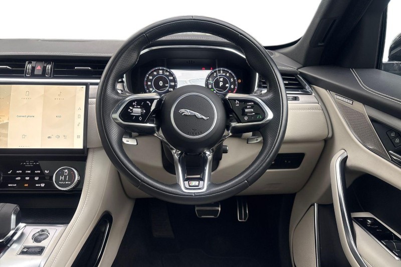 Used Jaguar F-Pace 2022 for sale - 77170630: Photo 15