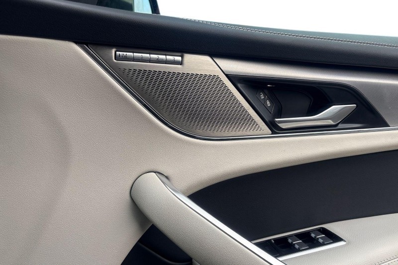 Used Jaguar F-Pace 2022 for sale - 77170630: Photo 22