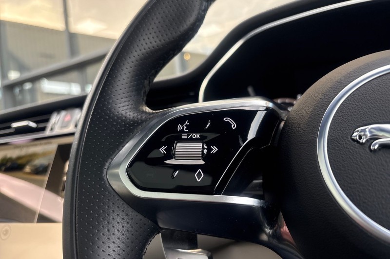 Used Jaguar F-Pace 2022 for sale - 77170630: Photo 28