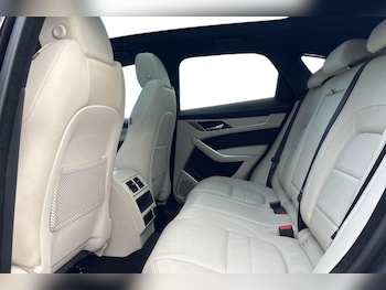 Used Jaguar F-Pace 2022 for sale - 77170630: Photo