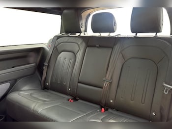 Used Land Rover Defender 2023 for sale - 79604977: Photo